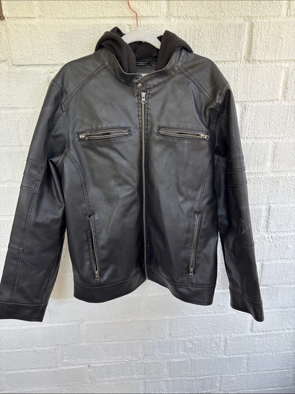 Route 66 Men's Black Leather Bomber Jacket with Attached Hood sz M